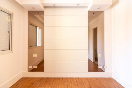 Apartamento à venda com 104m², 3 quartos e 2 vagas Apartamento à venda com 104m², 3 quartos e 2 vagasSuíte