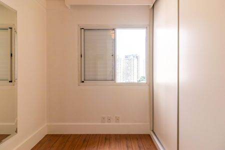 Apartamento à venda com 104m², 3 quartos e 2 vagas Apartamento à venda com 104m², 3 quartos e 2 vagasQuarto 2