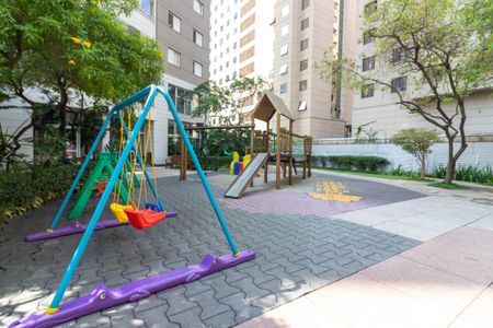 Apartamento à venda com 104m², 3 quartos e 2 vagas Apartamento à venda com 104m², 3 quartos e 2 vagasÁrea comum - Playground
