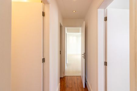 Apartamento à venda com 104m², 3 quartos e 2 vagas Apartamento à venda com 104m², 3 quartos e 2 vagasCorredor