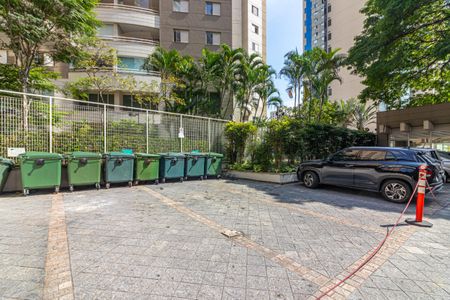 Apartamento à venda com 104m², 3 quartos e 2 vagas Apartamento à venda com 104m², 3 quartos e 2 vagasFachada