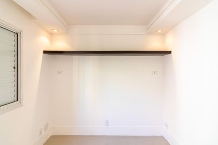 Apartamento à venda com 104m², 3 quartos e 2 vagas Apartamento à venda com 104m², 3 quartos e 2 vagasEscritório