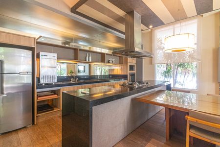 Apartamento à venda com 104m², 3 quartos e 2 vagas Apartamento à venda com 104m², 3 quartos e 2 vagasÁrea comum - Salão de festas