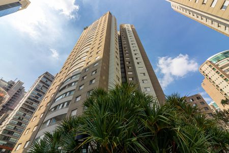 Apartamento à venda com 104m², 3 quartos e 2 vagas Apartamento à venda com 104m², 3 quartos e 2 vagasFachada do Prédio
