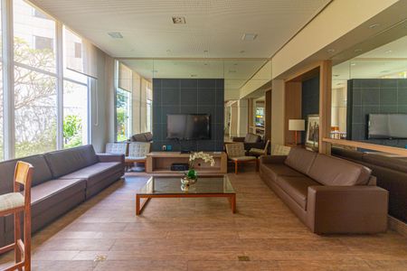 Apartamento à venda com 104m², 3 quartos e 2 vagas Apartamento à venda com 104m², 3 quartos e 2 vagasSala de TV