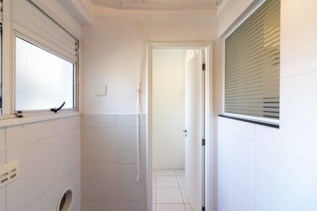Apartamento à venda com 104m², 3 quartos e 2 vagas Apartamento à venda com 104m², 3 quartos e 2 vagasÁrea de Serviço