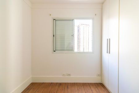 Apartamento à venda com 104m², 3 quartos e 2 vagas Apartamento à venda com 104m², 3 quartos e 2 vagasQuarto 1