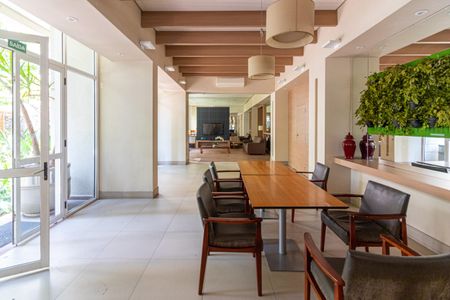 Apartamento à venda com 104m², 3 quartos e 2 vagas Apartamento à venda com 104m², 3 quartos e 2 vagasÁrea comum - Salão de festas