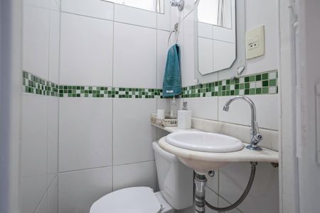 Casa de condomínio à venda com 114m², 3 quartos e 1 vagaLavabo