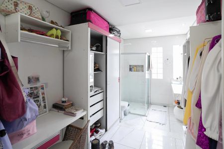 Casa de condomínio à venda com 114m², 3 quartos e 1 vagaCloset da suíte