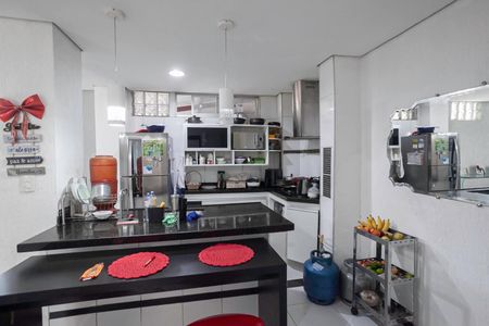 Casa de condomínio à venda com 114m², 3 quartos e 1 vagaCozinha