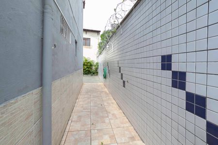 Casa de condomínio à venda com 114m², 3 quartos e 1 vagaÁrea comum