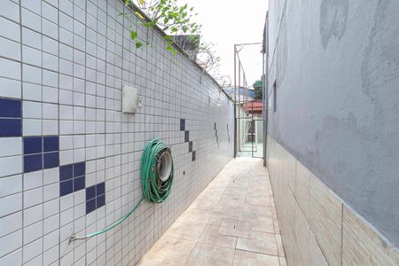 Casa de condomínio à venda com 114m², 3 quartos e 1 vagaÁrea comum