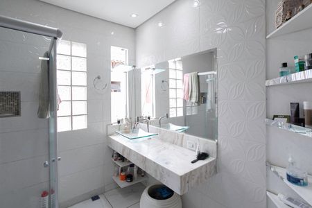 Casa de condomínio à venda com 114m², 3 quartos e 1 vagaBanheiro da suíte 