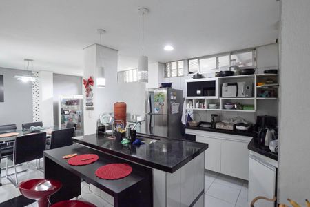 Casa de condomínio à venda com 114m², 3 quartos e 1 vagaCozinha