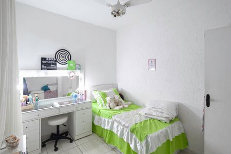 Casa de condomínio à venda com 114m², 3 quartos e 1 vagaQuarto 2