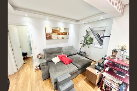 Apartamento à venda com 74m², 2 quartos e 1 vagaSala