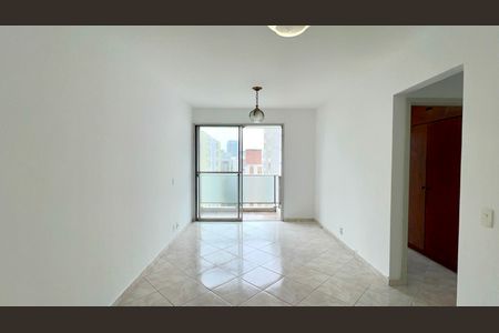 Apartamento à venda com 63m², 2 quartos e 1 vaga Apartamento à venda com 63m², 2 quartos e 1 vagaSala