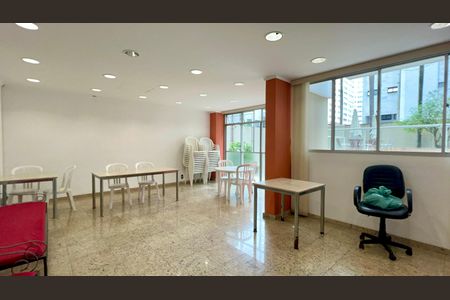 Apartamento à venda com 63m², 2 quartos e 1 vaga Apartamento à venda com 63m², 2 quartos e 1 vagaSalão de Festas