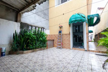 Casa à venda com 185m², 3 quartos e 3 vagasQuintal