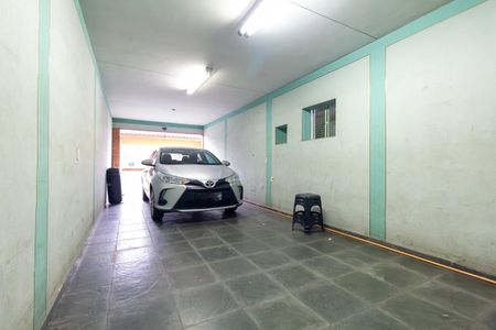 Casa à venda com 185m², 3 quartos e 3 vagasGaragem