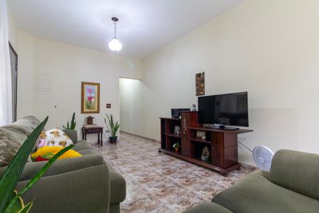 Casa à venda com 185m², 3 quartos e 3 vagasSala