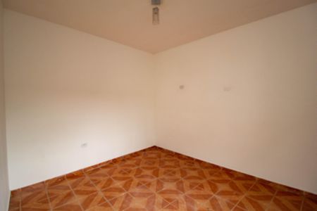 Casa para alugar com 1 quarto, 90m² em Vila Zat, São Paulo