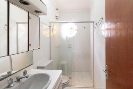 Casa à venda com 397m², 5 quartos e 6 vagasBanheiro 2