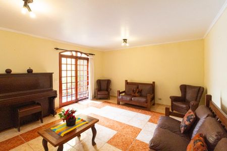 Sala de casa à venda com 5 quartos, 397m² em Vila Yara, Osasco