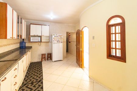 Casa à venda com 397m², 5 quartos e 6 vagasCozinha