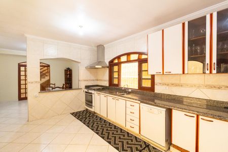 Casa à venda com 397m², 5 quartos e 6 vagasCozinha