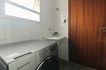 Apartamento à venda com 127m², 3 quartos e 3 vagasÁrea de Serviço 