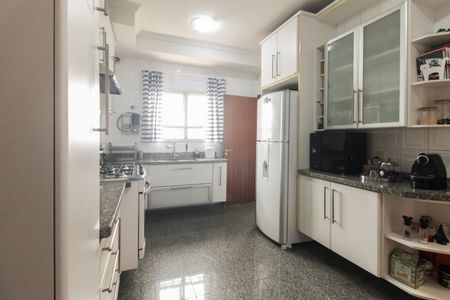 Apartamento à venda com 127m², 3 quartos e 3 vagasCozinha 