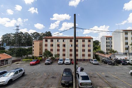 Vista Quarto 1 de apartamento para alugar com 2 quartos, 48m² em Colônia (zona Leste), São Paulo
