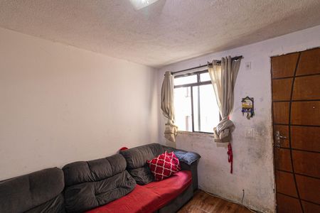 Sala de apartamento para alugar com 2 quartos, 48m² em Colônia (zona Leste), São Paulo