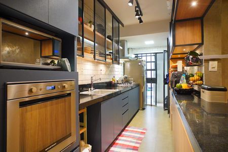 Apartamento à venda com 129m², 3 quartos e sem vaga Apartamento à venda com 129m², 3 quartos e sem vagaCozinha