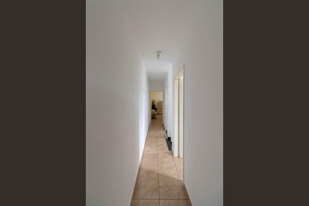 Casa à venda com 125m², 3 quartos e 2 vagasCorredor