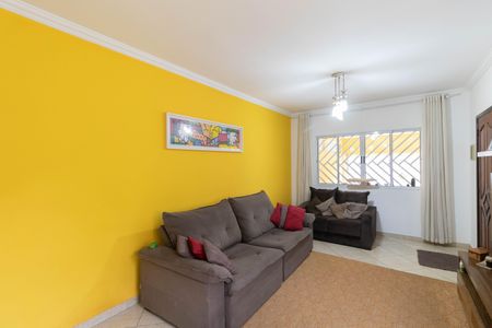Casa à venda com 125m², 3 quartos e 2 vagasSala