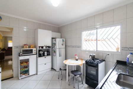 Casa à venda com 125m², 3 quartos e 2 vagasCozinha
