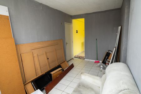 Sala de apartamento para alugar com 2 quartos, 42m² em Paciência, Rio de Janeiro