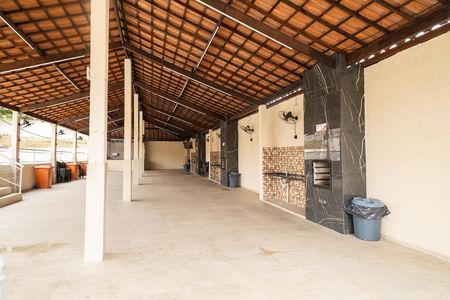 Apartamento para alugar com 42m², 2 quartos e sem vaga Apartamento para alugar com 42m², 2 quartos e sem vagaÁrea comum - Churrasqueira