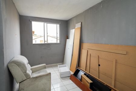Sala de apartamento para alugar com 2 quartos, 42m² em Paciência, Rio de Janeiro