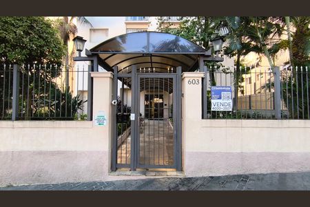 Apartamento à venda com 57m², 1 quarto e 1 vaga Apartamento à venda com 57m², 1 quarto e 1 vagaFachada + Plaquinha