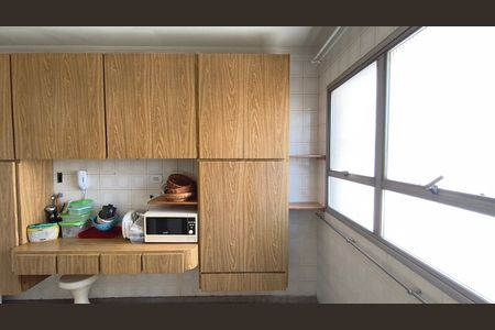 Apartamento à venda com 57m², 1 quarto e 1 vaga Apartamento à venda com 57m², 1 quarto e 1 vagaCozinha