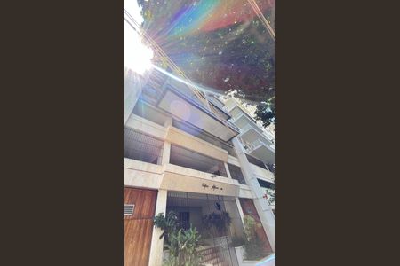 Apartamento à venda com 123m², 3 quartos e 2 vagasFachada