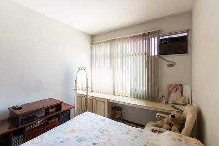 Apartamento à venda com 123m², 3 quartos e 2 vagasQuarto 2