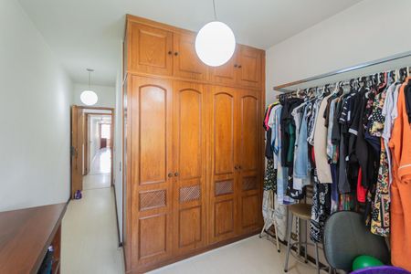 Apartamento à venda com 123m², 3 quartos e 2 vagasQuarto 1