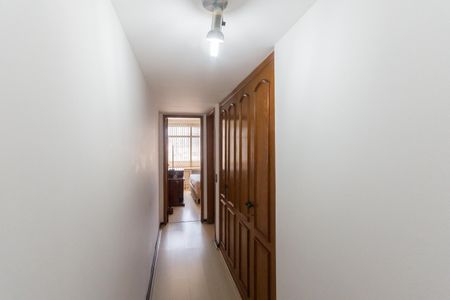 Apartamento à venda com 123m², 3 quartos e 2 vagasCorredor