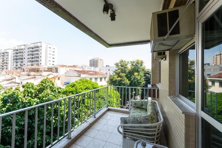 Apartamento à venda com 123m², 3 quartos e 2 vagasVaranda da Sala