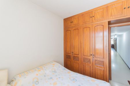 Apartamento à venda com 123m², 3 quartos e 2 vagasQuarto 2